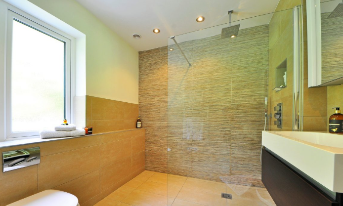 Walk-In Shower Installation in East Chicago, IN